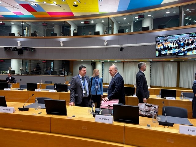 Bulgarian Foreign Minister Nikolay Milcov at the meeting of EU Foreign Ministers in Brussels