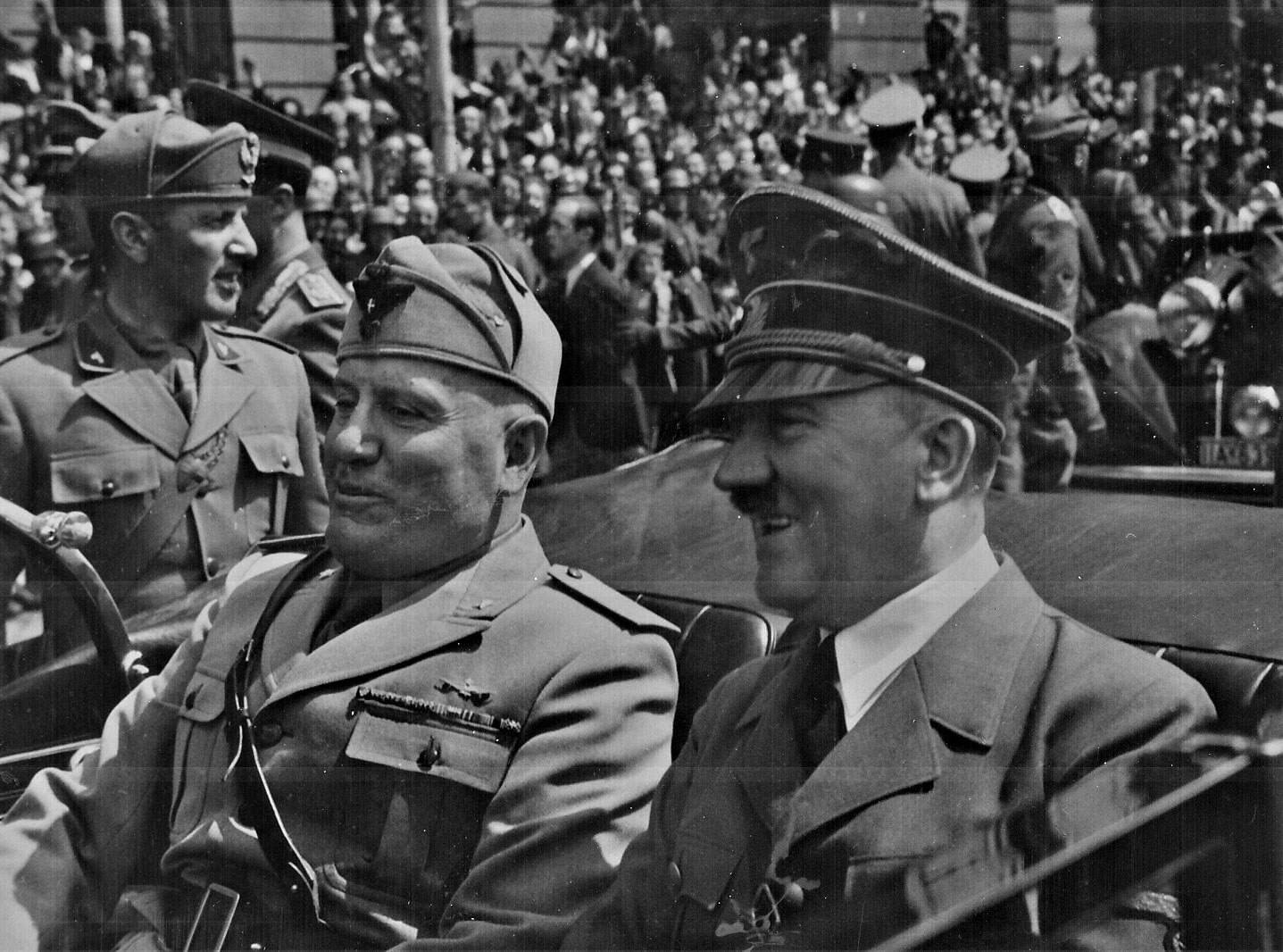 Adolf Hitler and Benito Mussolini, architects of the Diktat of Vienna