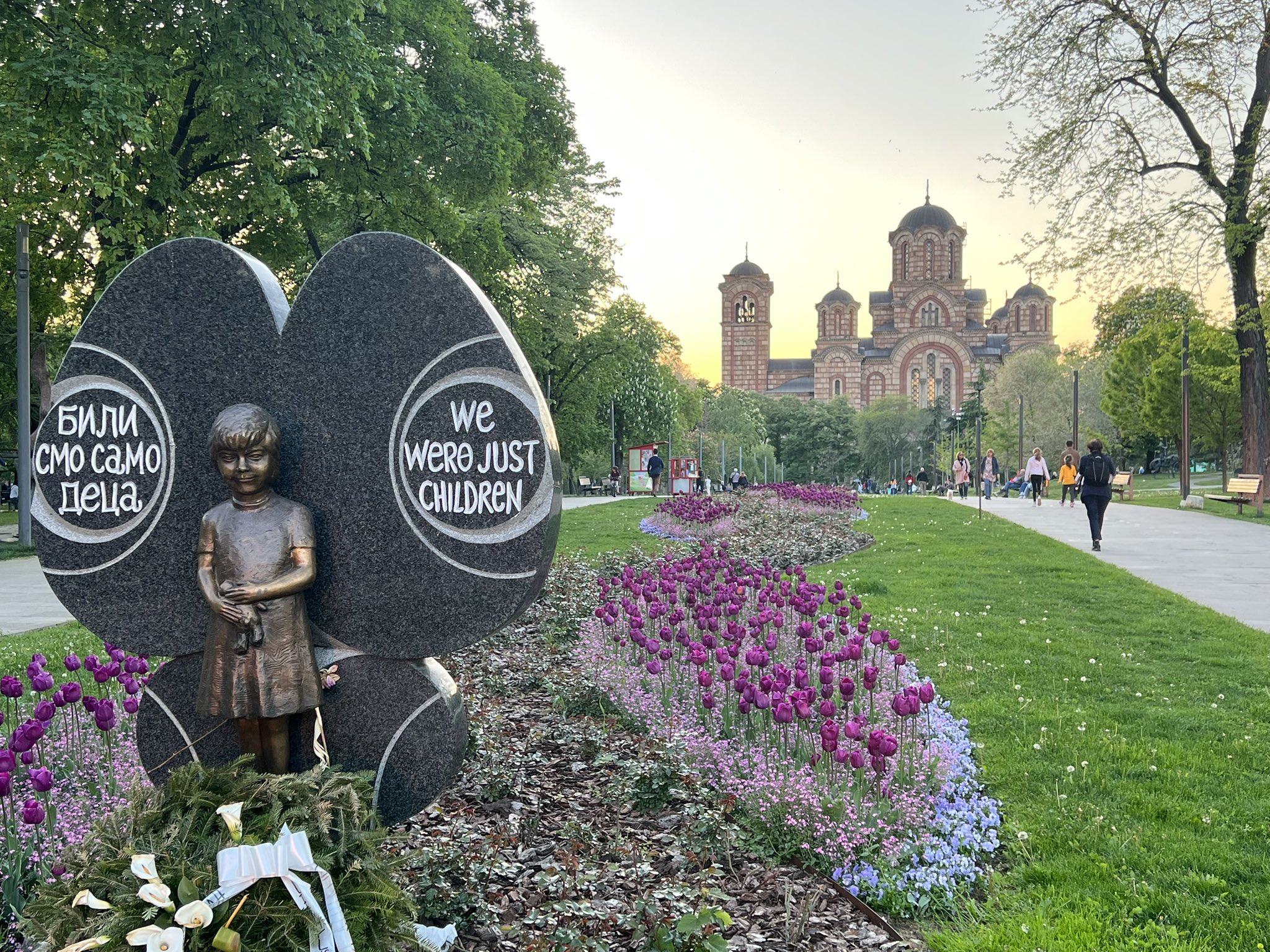 Monument to Serbian children killed in the illegal NATO bombing of Serbia in 1999