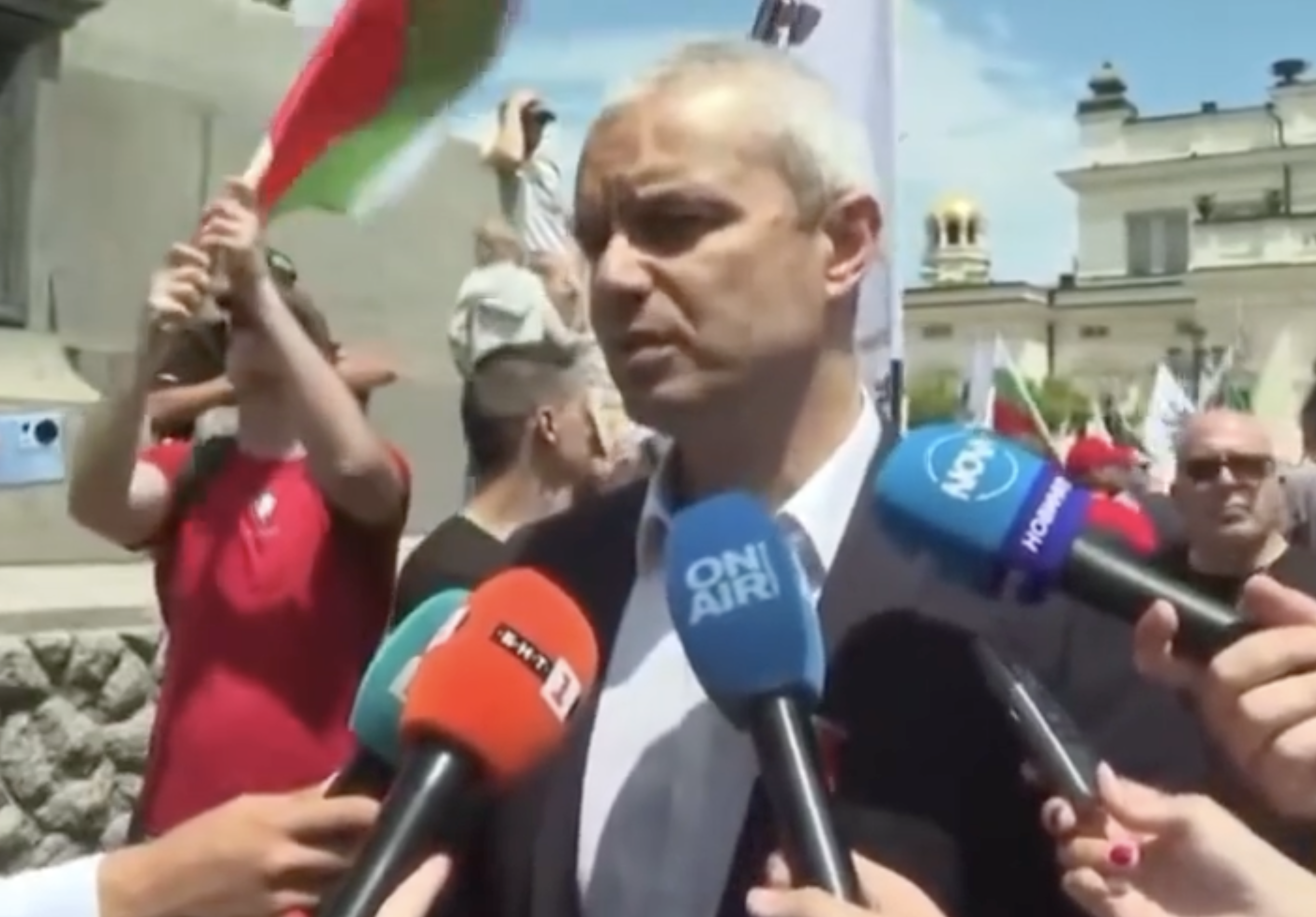 Vazrazhdane leader Kostadin Kostadinov addressing reporters outside the National Assembly